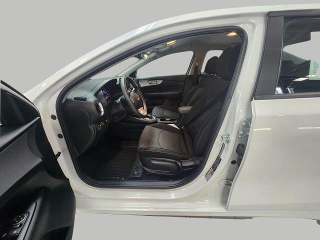 2024 Kia Forte LXS IVT **REMOTE KEYLESS ENTRY**BLIND SPOT COLLISION AVOIDANCE ASSIST**HEATED SIDE MIRRORS**