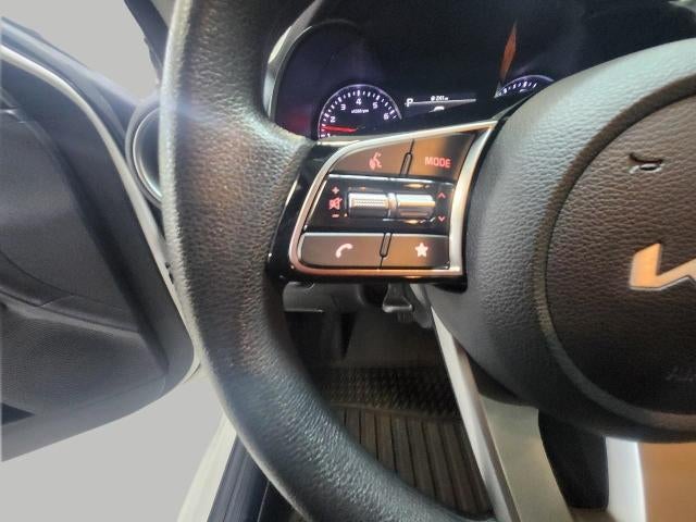2024 Kia Forte LXS IVT **REMOTE KEYLESS ENTRY**BLIND SPOT COLLISION AVOIDANCE ASSIST**HEATED SIDE MIRRORS**