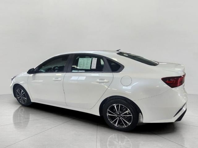 2024 Kia Forte LXS IVT **REMOTE KEYLESS ENTRY**BLIND SPOT COLLISION AVOIDANCE ASSIST**HEATED SIDE MIRRORS**