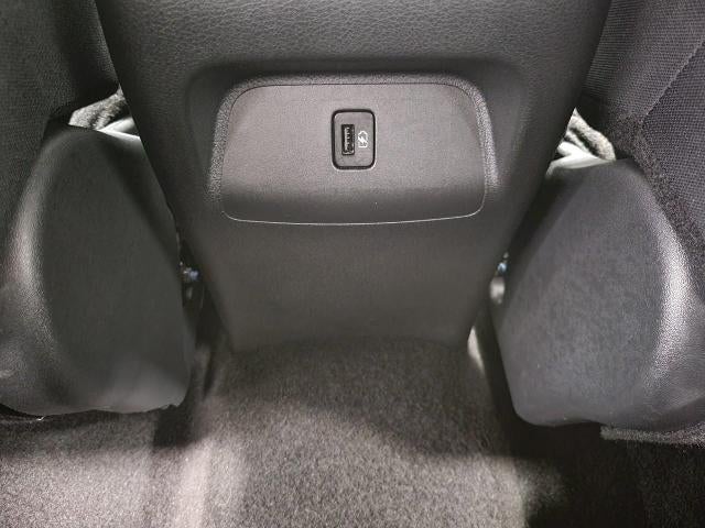 2025 Nissan Sentra SV CVT