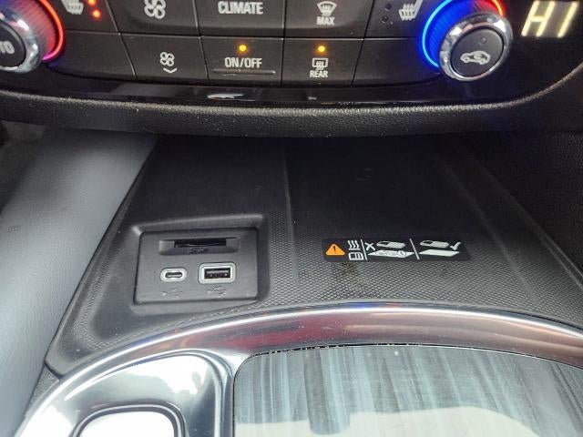 2023 Buick Enclave AWD 4DR ESSENCE **GARAGE DOOR TRANSMITTER**HEATED FRONT SEATS**POWER SUNROOF**