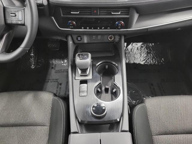 2025 Nissan Rogue AWD SV