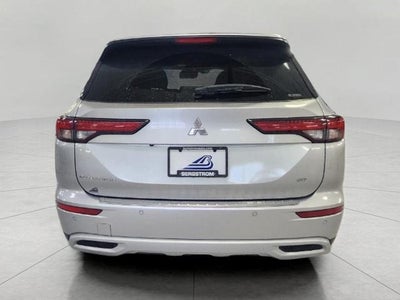 2022 Mitsubishi Outlander SE S-AWC