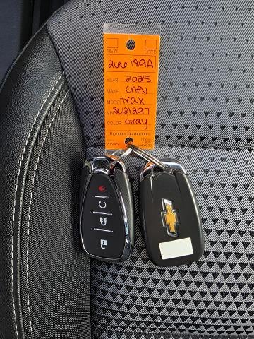 2025 Chevrolet Trax FWD 4dr LT