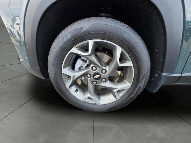2025 Chevrolet Trax FWD 4dr LT