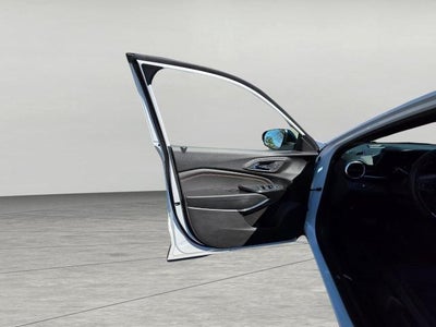 2025 Chevrolet Trax FWD 4dr 2RS