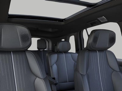 2026 Cadillac VISTIQ AWD 4dr Luxury